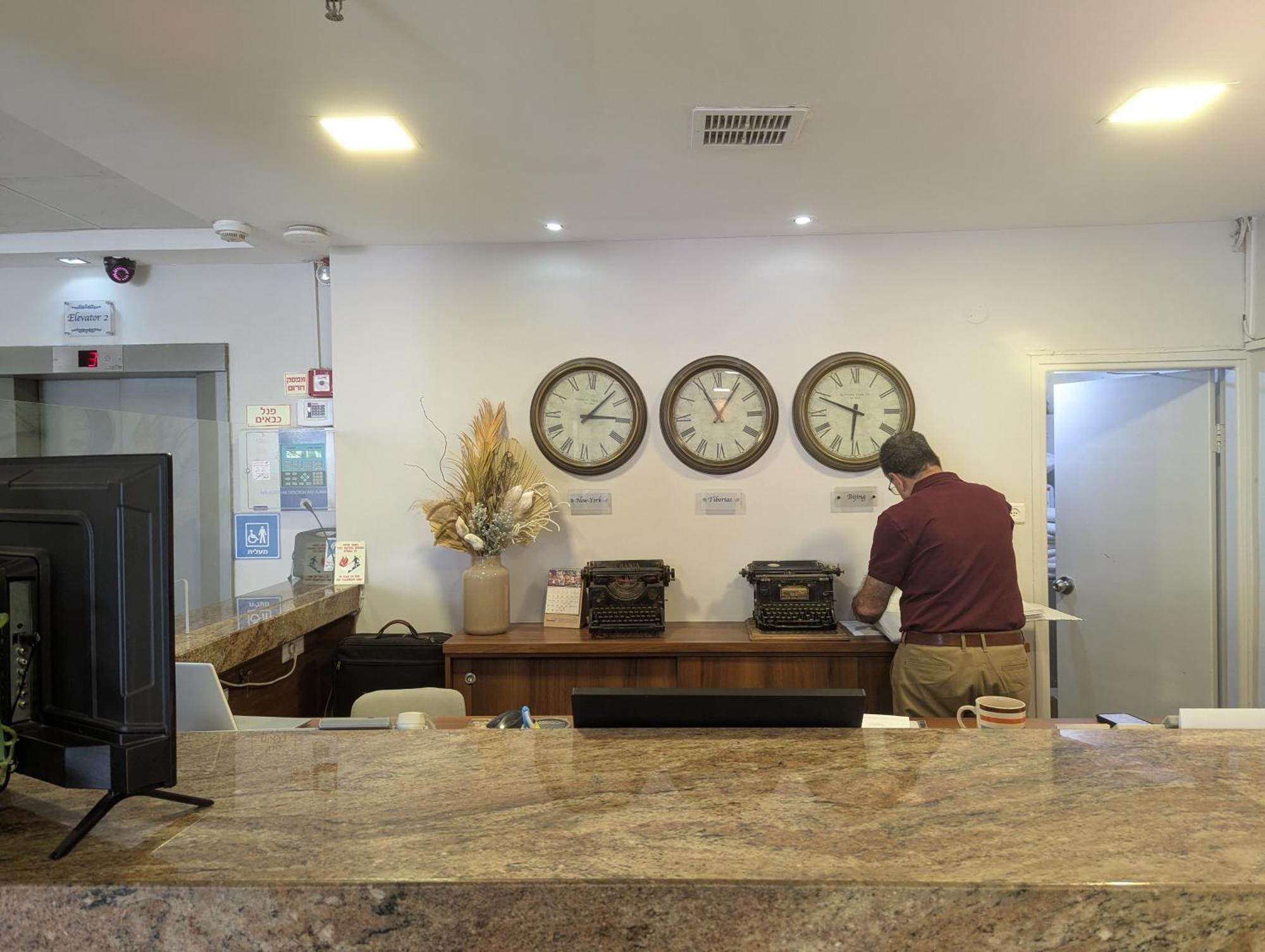 Astoria Galilee Hotel Tiberias Exterior photo